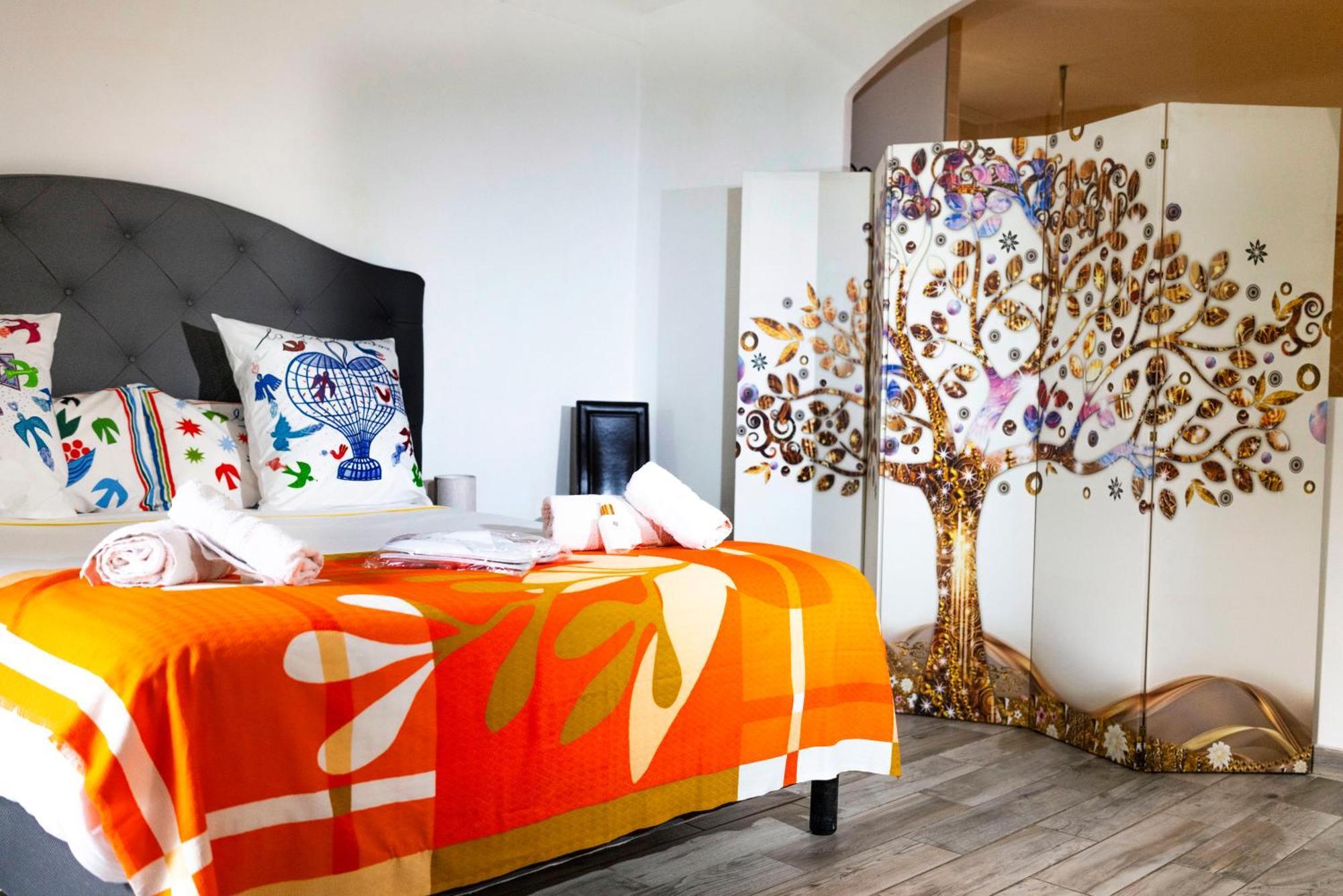 La Romana Luxe Et Serenite Au Coeur De Saint-Tropez Suites Spacieuses Avec Jardin Enchanteur Exterior photo